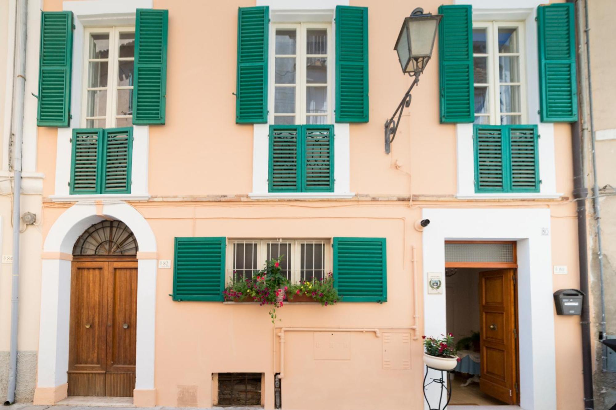 Charmante Vakantiewoning 'Casa Di Tonno' Loreto Aprutino Εξωτερικό φωτογραφία